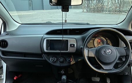 Toyota Vitz, 2014 год, 700 000 рублей, 16 фотография