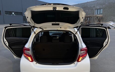 Toyota Vitz, 2014 год, 700 000 рублей, 19 фотография