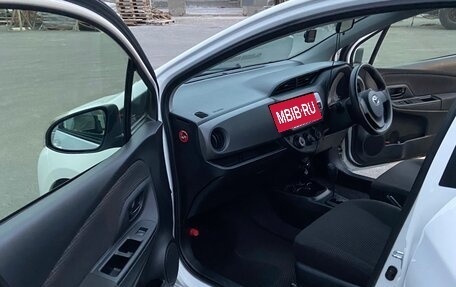 Toyota Vitz, 2014 год, 700 000 рублей, 11 фотография