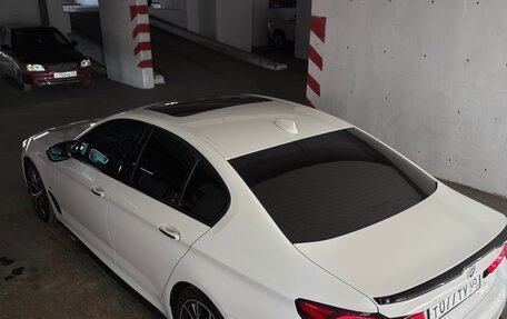 BMW 5 серия, 2022 год, 5 850 000 рублей, 5 фотография