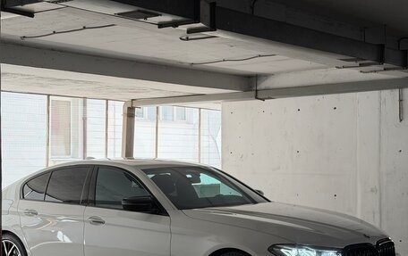 BMW 5 серия, 2022 год, 5 850 000 рублей, 4 фотография