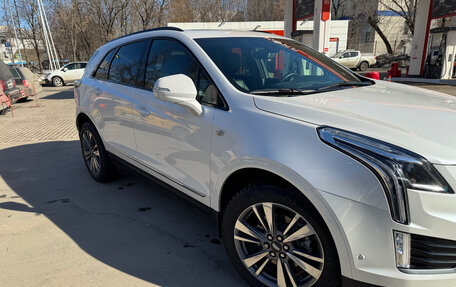 Cadillac XT5 I рестайлинг, 2021 год, 4 750 000 рублей, 3 фотография