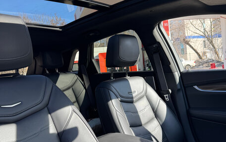 Cadillac XT5 I рестайлинг, 2021 год, 4 750 000 рублей, 4 фотография