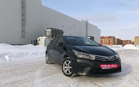 Toyota Corolla, 2014 год, 1 030 000 рублей, 7 фотография