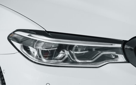 BMW 5 серия, 2018 год, 2 999 990 рублей, 13 фотография