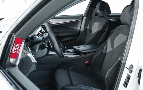 BMW 5 серия, 2018 год, 2 999 990 рублей, 22 фотография