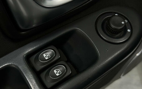 Renault Symbol, 2011 год, 530 000 рублей, 7 фотография