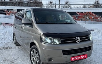 Volkswagen Caravelle T5, 2011 год, 1 650 000 рублей, 1 фотография