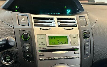 Toyota Yaris III рестайлинг, 2006 год, 649 000 рублей, 12 фотография