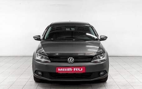 Volkswagen Jetta VI, 2013 год, 625 000 рублей, 2 фотография