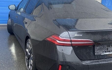 BMW 5 серия, 2025 год, 13 250 000 рублей, 4 фотография