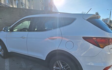 Hyundai Santa Fe III рестайлинг, 2016 год, 2 300 000 рублей, 4 фотография