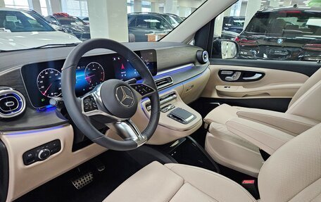 Mercedes-Benz V-Класс, 2025 год, 13 899 000 рублей, 13 фотография