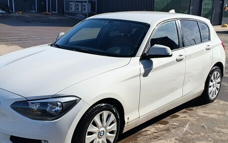 BMW 1 серия, 2011 год, 800 000 рублей, 5 фотография
