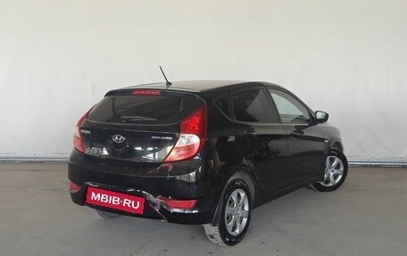 Hyundai Solaris II рестайлинг, 2013 год, 715 000 рублей, 6 фотография