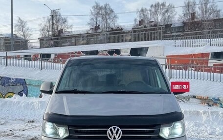 Volkswagen Caravelle T5, 2011 год, 1 650 000 рублей, 6 фотография