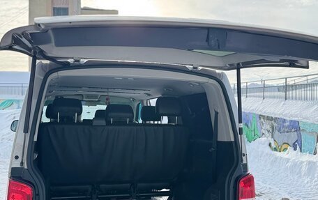 Volkswagen Caravelle T5, 2011 год, 1 650 000 рублей, 14 фотография