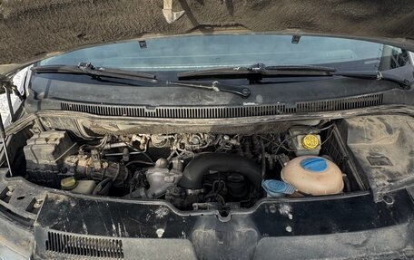 Volkswagen Caravelle T5, 2011 год, 1 650 000 рублей, 19 фотография