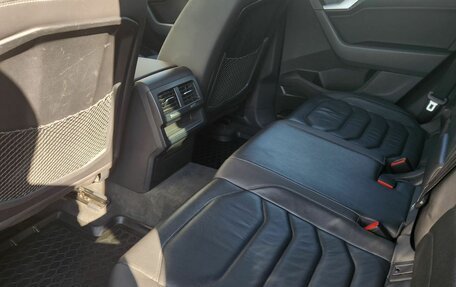 Volkswagen Touareg III, 2019 год, 4 150 000 рублей, 16 фотография