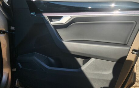 Volkswagen Touareg III, 2019 год, 4 150 000 рублей, 23 фотография
