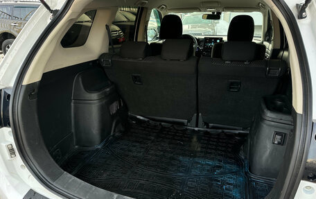 Mitsubishi Outlander III рестайлинг 3, 2018 год, 1 790 000 рублей, 14 фотография