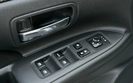 Mitsubishi Outlander III рестайлинг 3, 2018 год, 1 790 000 рублей, 17 фотография