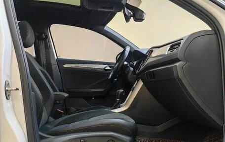 Volkswagen T-Roc I, 2022 год, 1 550 000 рублей, 11 фотография