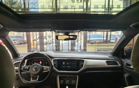 Volkswagen T-Roc I, 2022 год, 1 550 000 рублей, 8 фотография