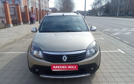Renault Sandero I, 2012 год, 580 000 рублей, 1 фотография