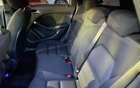 Mercedes-Benz B-Класс, 2012 год, 1 300 000 рублей, 8 фотография