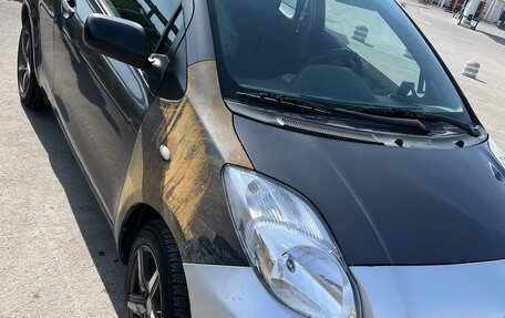 Toyota Yaris III рестайлинг, 2009 год, 375 000 рублей, 11 фотография