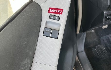 Toyota Yaris III рестайлинг, 2009 год, 375 000 рублей, 2 фотография