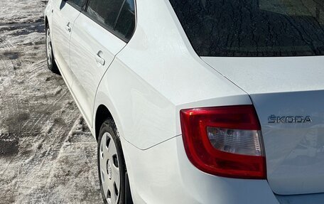 Skoda Rapid I, 2014 год, 730 000 рублей, 3 фотография
