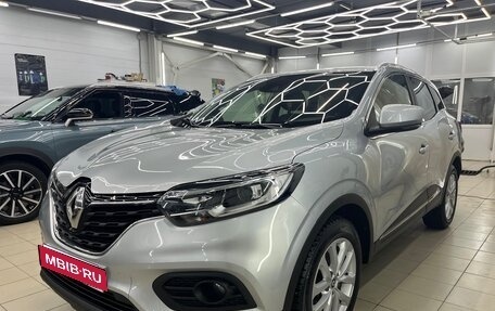 Renault Kadjar I рестайлинг, 2019 год, 1 600 000 рублей, 2 фотография