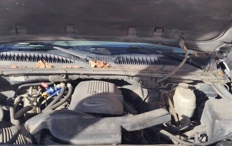 Chevrolet Tahoe II, 2006 год, 655 000 рублей, 10 фотография