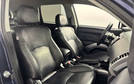 Mitsubishi Outlander III рестайлинг 3, 2007 год, 879 900 рублей, 8 фотография