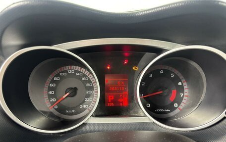 Mitsubishi Outlander III рестайлинг 3, 2007 год, 879 900 рублей, 11 фотография