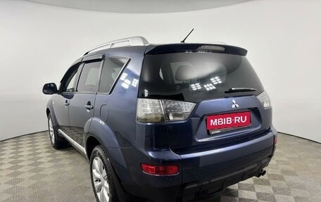 Mitsubishi Outlander III рестайлинг 3, 2007 год, 879 900 рублей, 3 фотография