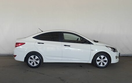 Hyundai Solaris II рестайлинг, 2015 год, 1 200 000 рублей, 8 фотография