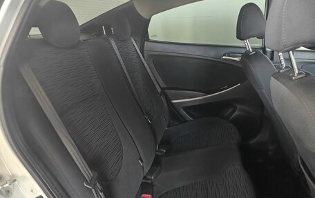 Hyundai Solaris II рестайлинг, 2015 год, 1 200 000 рублей, 10 фотография