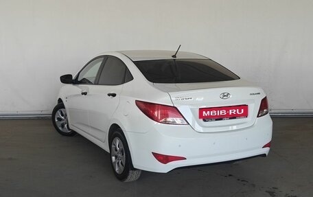 Hyundai Solaris II рестайлинг, 2015 год, 1 200 000 рублей, 4 фотография