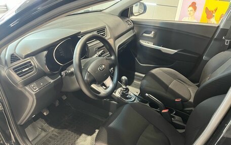 KIA Rio III рестайлинг, 2013 год, 810 000 рублей, 9 фотография