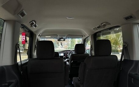 Honda Stepwgn IV, 2018 год, 2 200 000 рублей, 12 фотография