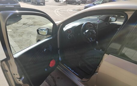 Volkswagen Polo VI (EU Market), 2018 год, 1 350 000 рублей, 6 фотография