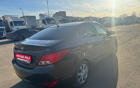 Hyundai Solaris II рестайлинг, 2015 год, 4 фотография