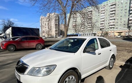 Skoda Octavia, 2011 год, 750 000 рублей, 2 фотография