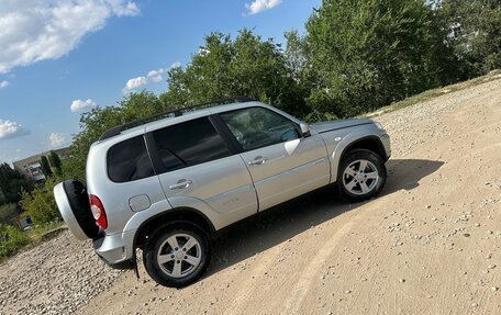 Chevrolet Niva I рестайлинг, 2016 год, 690 000 рублей, 2 фотография