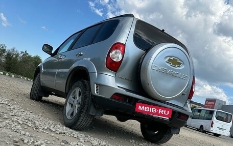 Chevrolet Niva I рестайлинг, 2016 год, 690 000 рублей, 4 фотография