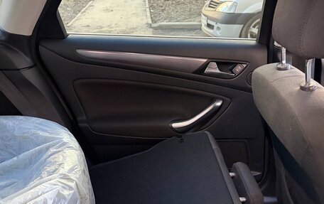 Ford Mondeo IV, 2011 год, 900 000 рублей, 11 фотография