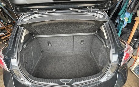 Mazda 3, 2011 год, 800 000 рублей, 11 фотография